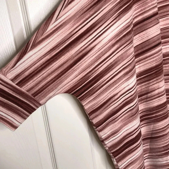 DENIM & CO. ACTIVE Dolman Sleeve Sweater - Picture 3 of 6